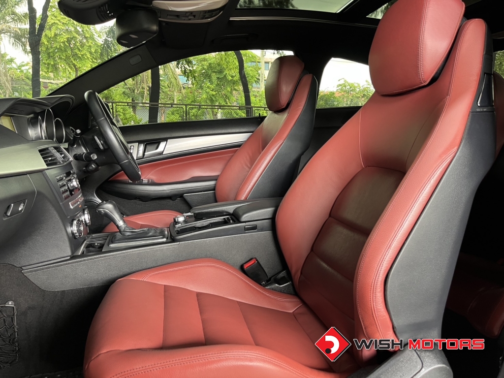 MERCEDES-BENZ C-CLASS C 180 CGI BlueEFFICIENCY AT ปี 2012 #13 (L)