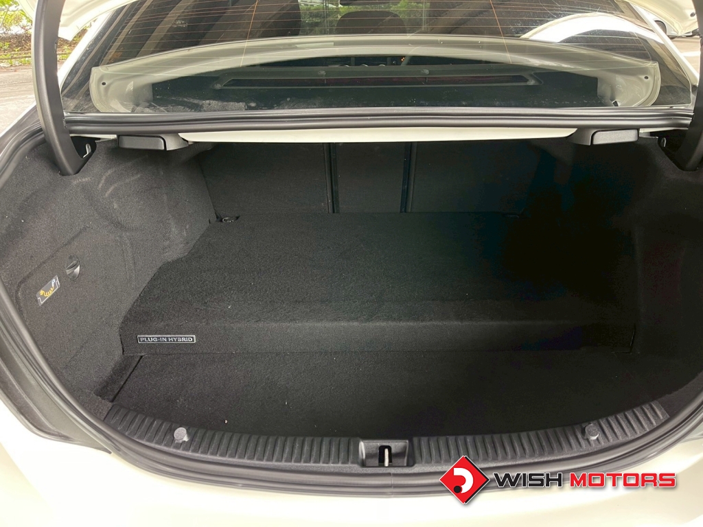 MERCEDES-BENZ C-CLASS C350e [ Estate ] AT ปี 2016 #8 (L)