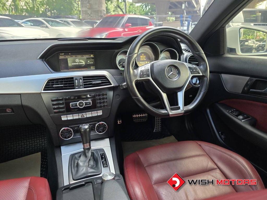 MERCEDES-BENZ C-CLASS C 180 CGI BlueEFFICIENCY [Coupe] AT ปี 2011 #19 (L)