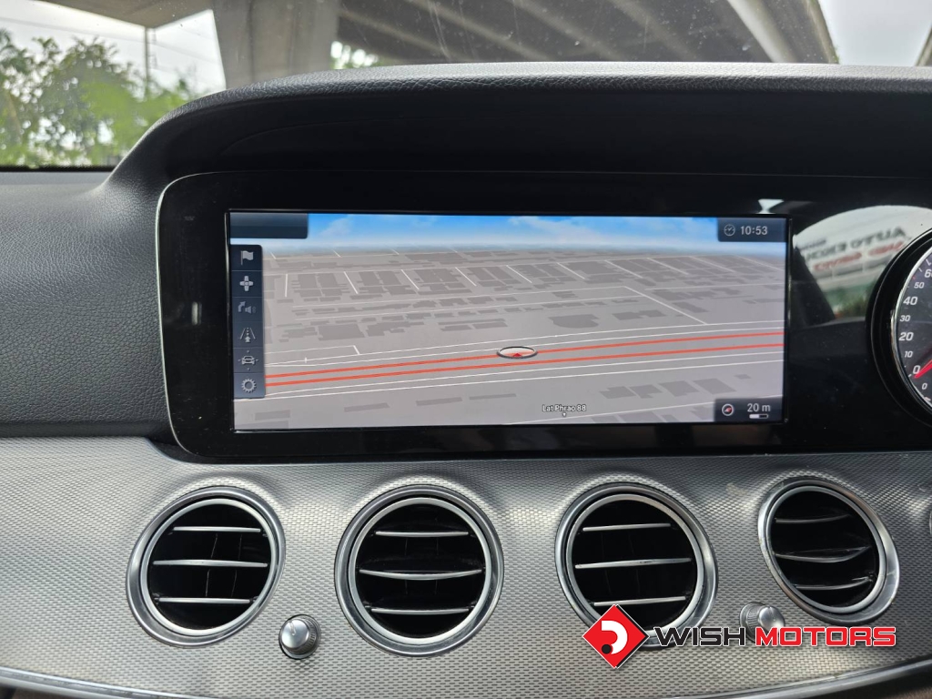 MERCEDES-BENZ E-CLASS E 350e AT ปี 2017 #19 (L)