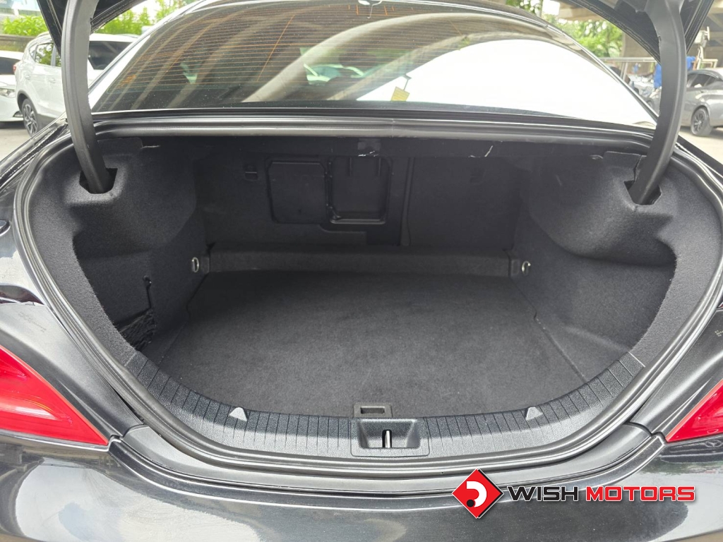 MERCEDES-BENZ CLA-CLASS CLA 180 1.6 Urban AT ปี 2014 #7 (L)
