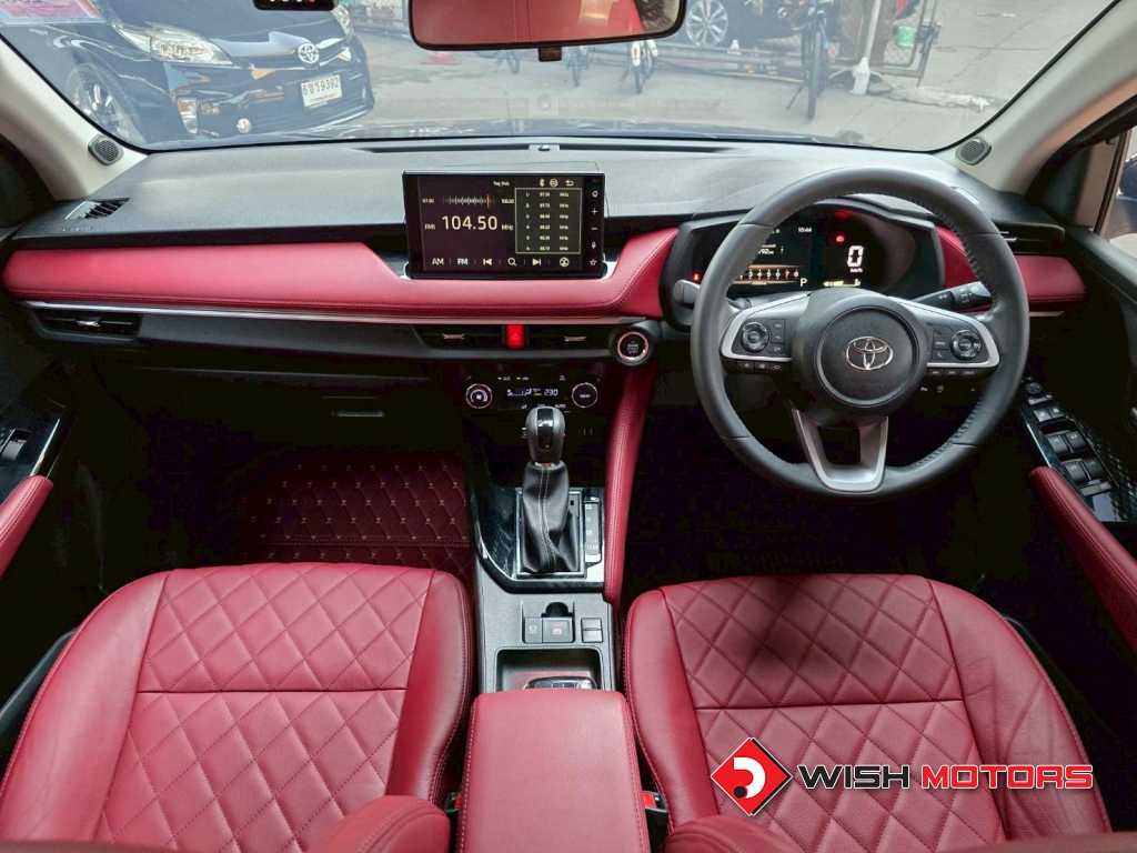 TOYOTA YARIS ATIV 1.2 PREMIUM LUXURY AT ปี 2024 #12 (L)