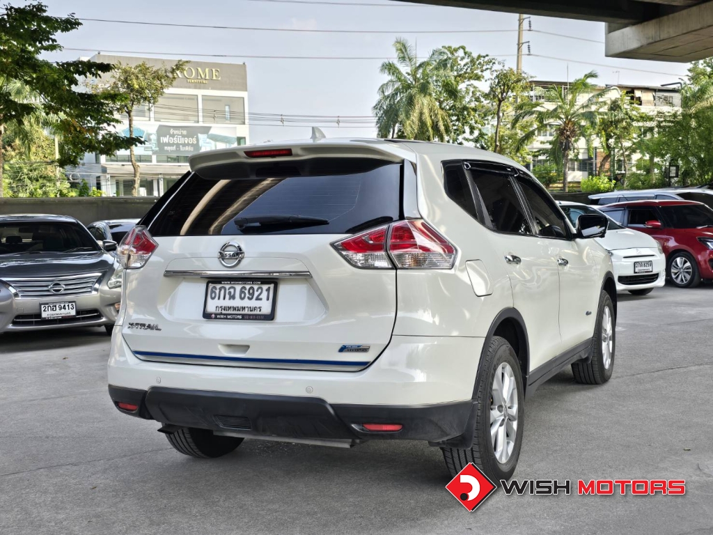 NISSAN X-TRAIL 2.0 E Hybrid ปี 2017 #6 (L)