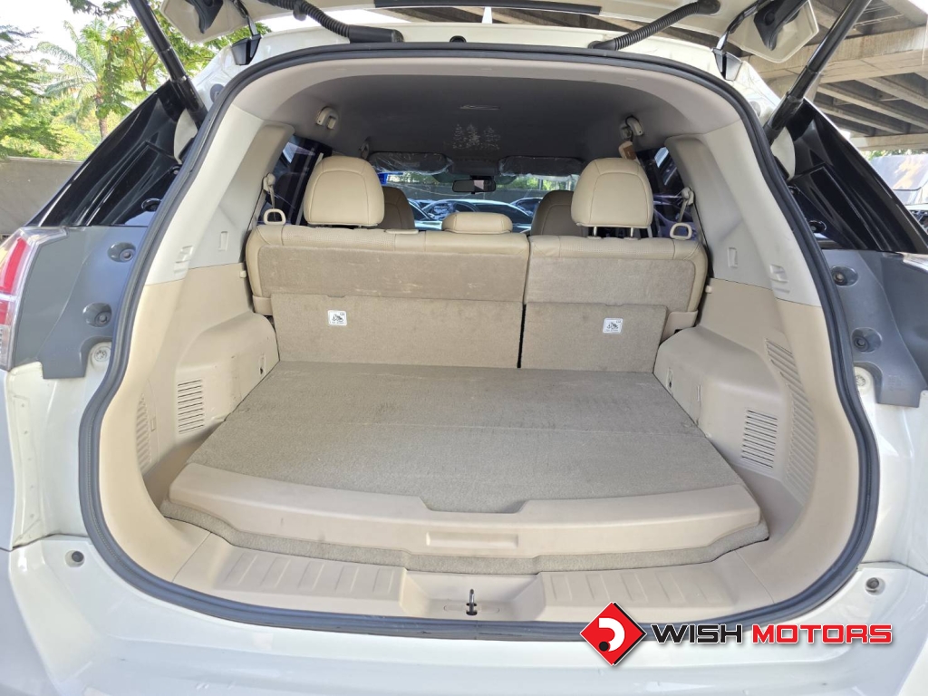 NISSAN X-TRAIL 2.0 E Hybrid ปี 2017 #8 (L)