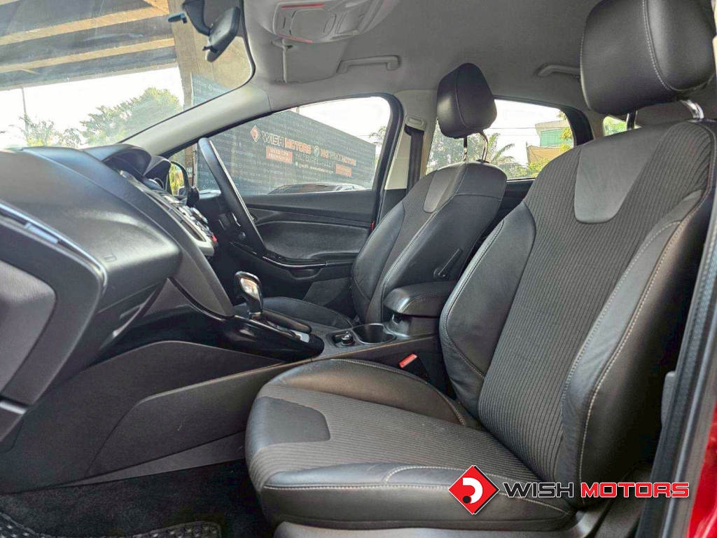 FORD FOCUS Sport 2.0 Ti-VCT GDi [5 ประตู] AT ปี 2013 #11 (L)