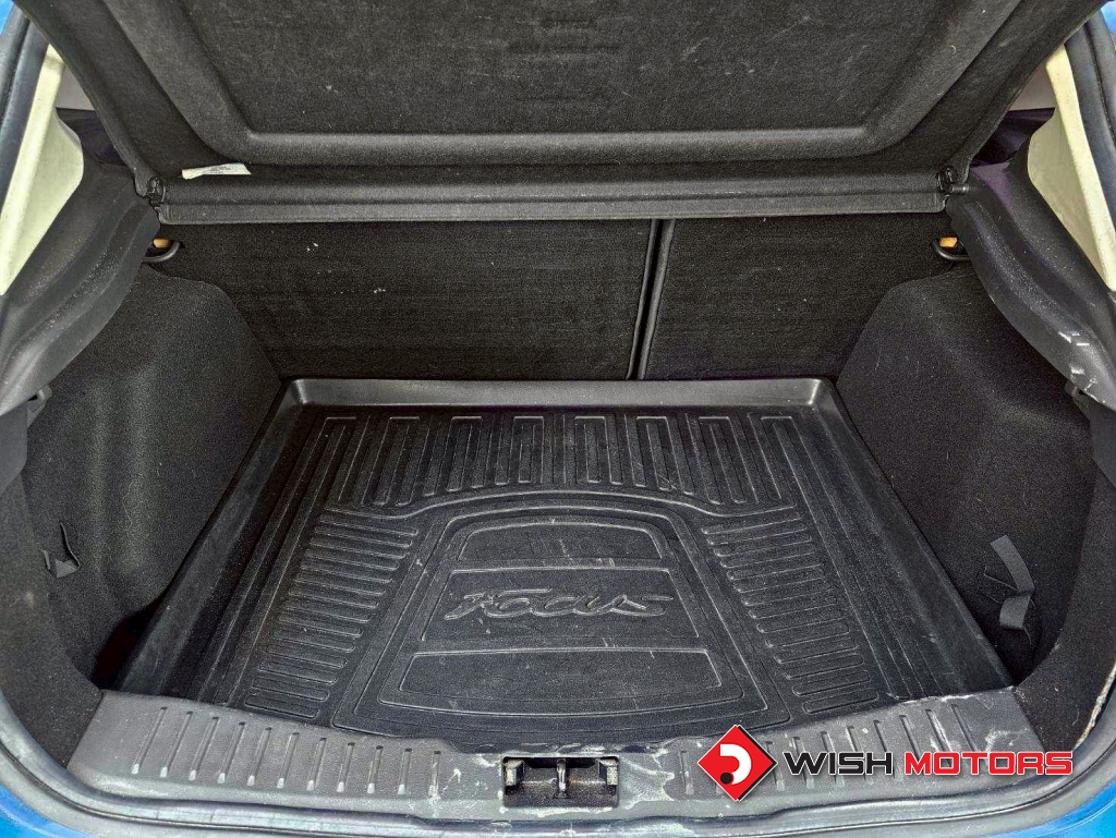 FORD FOCUS Trend 1.6 Ti-VCT [5 ประตู] AT ปี 2013 #14 (L)