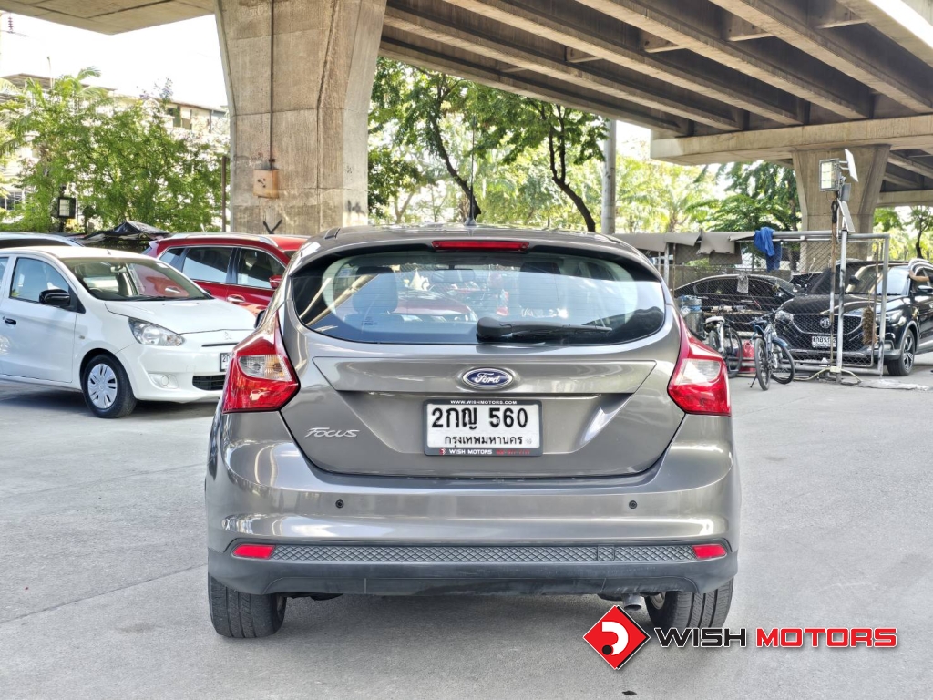 FORD FOCUS Trend 1.6 Ti-VCT [5 ประตู] AT ปี 2012 #5 (L)