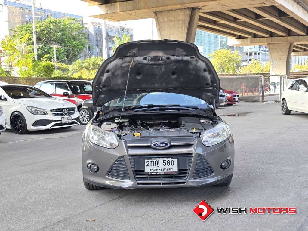 FORD FOCUS Trend 1.6 Ti-VCT [5 ประตู] AT ปี 2012 #10 (L)