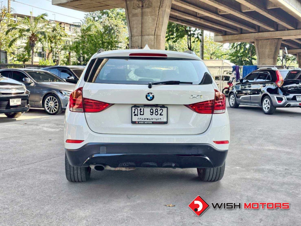 BMW X1 [sDrive] 18i AT ปี 2013 #5 (L)