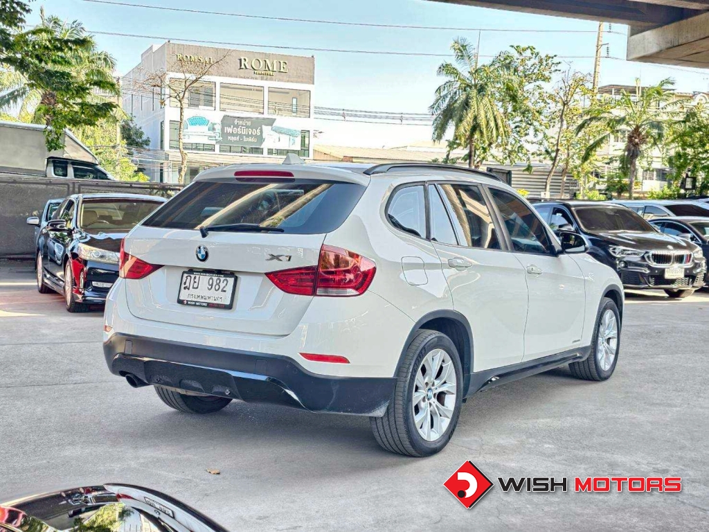 BMW X1 [sDrive] 18i AT ปี 2013 #6 (L)