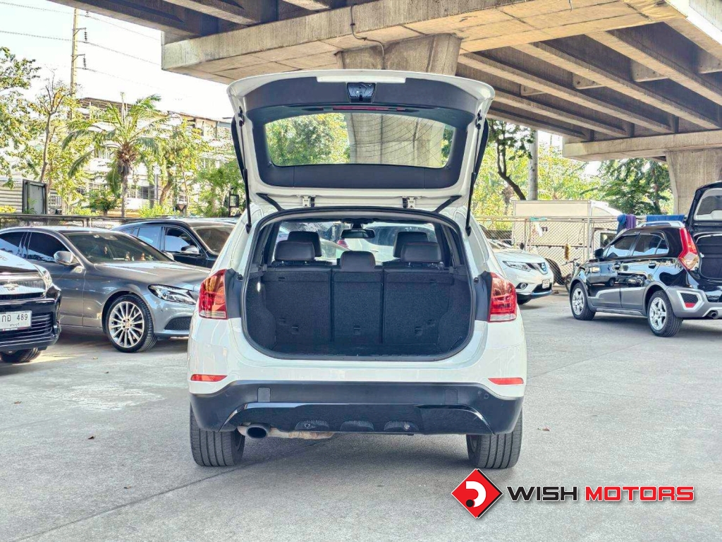 BMW X1 [sDrive] 18i AT ปี 2013 #15 (L)