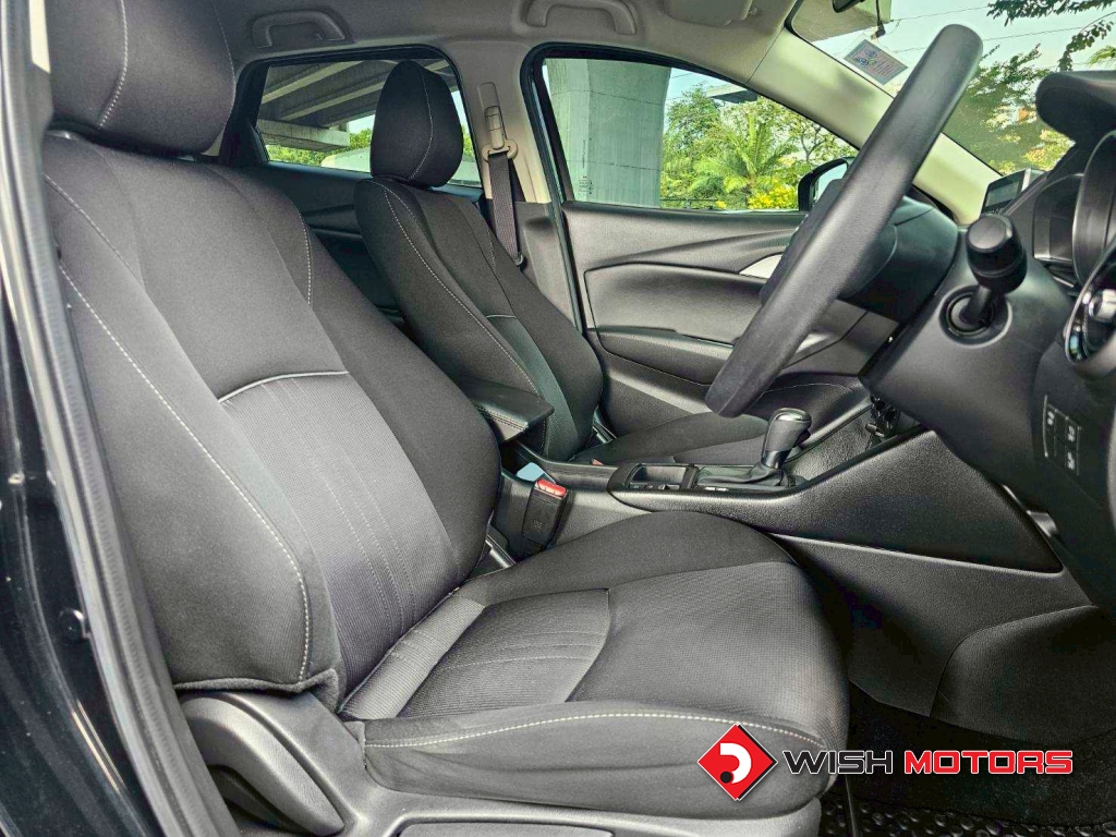 MAZDA CX-3 2.0 E AT ปี 2018 #11 (L)