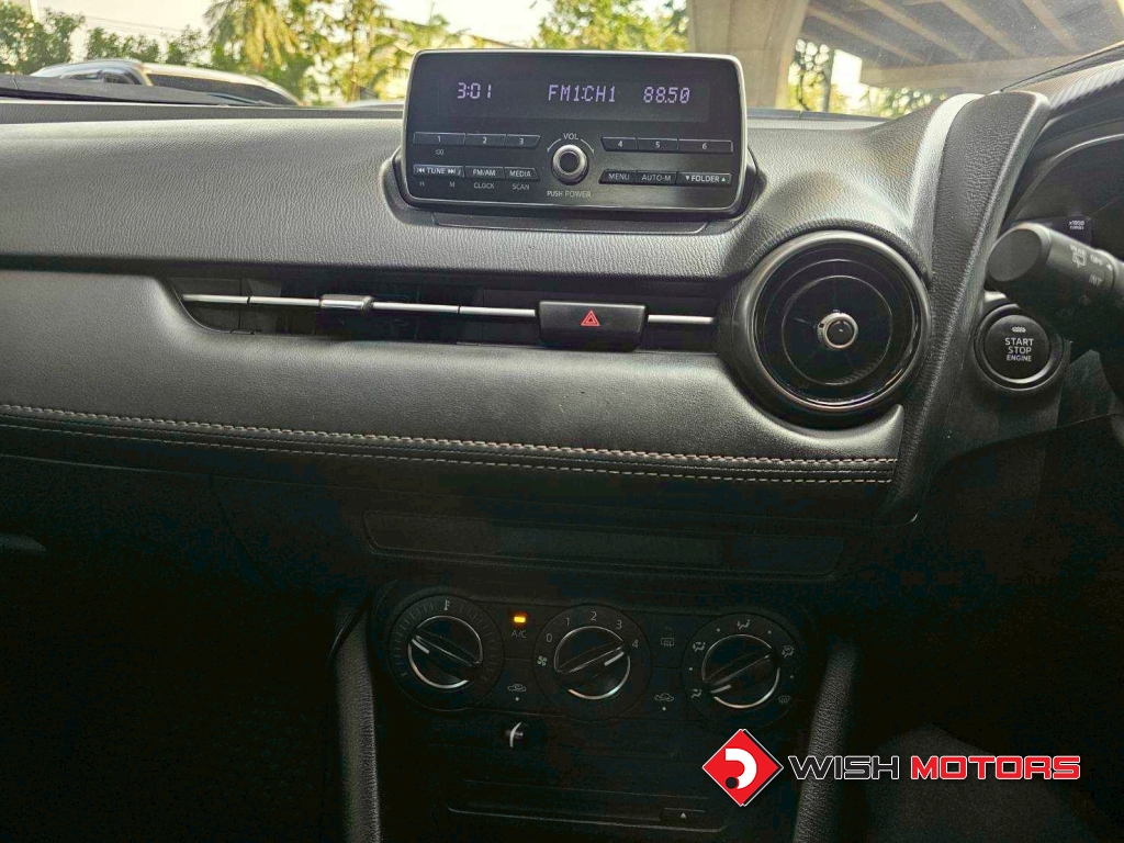 MAZDA CX-3 2.0 E AT ปี 2018 #17 (L)