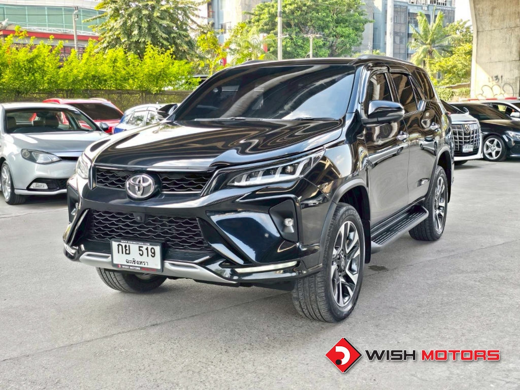 TOYOTA FORTUNER 2.4 Legender AT ปี 2021 #3 (L)