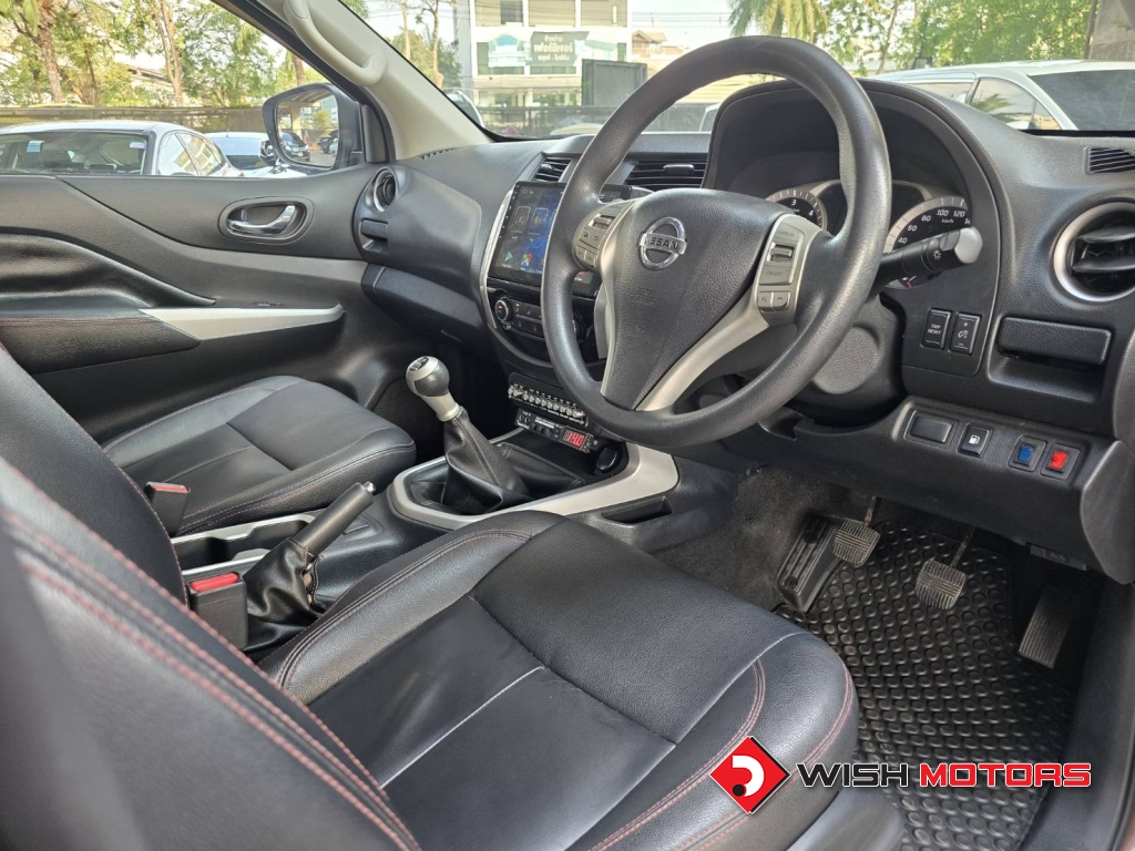 NISSAN NP300 NAVARA (14-20) CALIBRE 2.5 [E] MT ปี 2014 #10 (L)