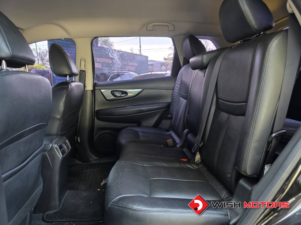 NISSAN X-TRAIL 2.0 V AT4WD. ปี 2015 #12 (L)