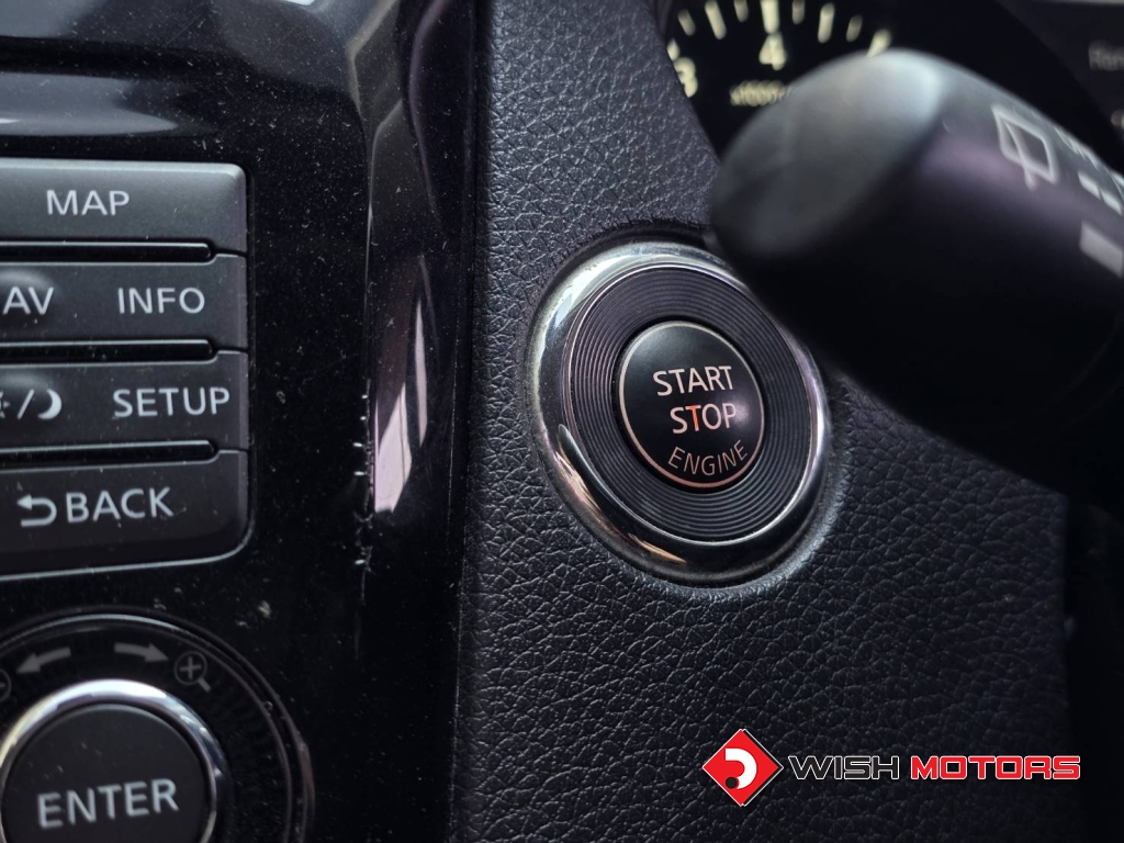 NISSAN X-TRAIL 2.0 V AT4WD. ปี 2015 #18 (L)