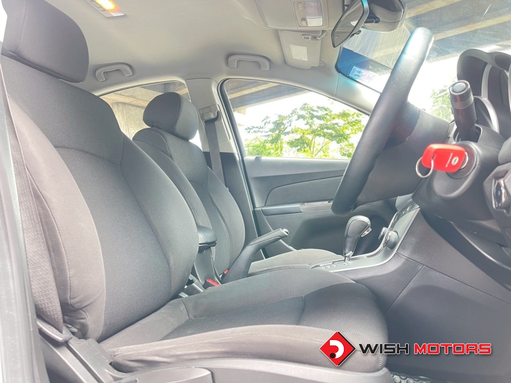 CHEVROLET CRUZE 1.6 LS AT ปี 2011 #11 (L)