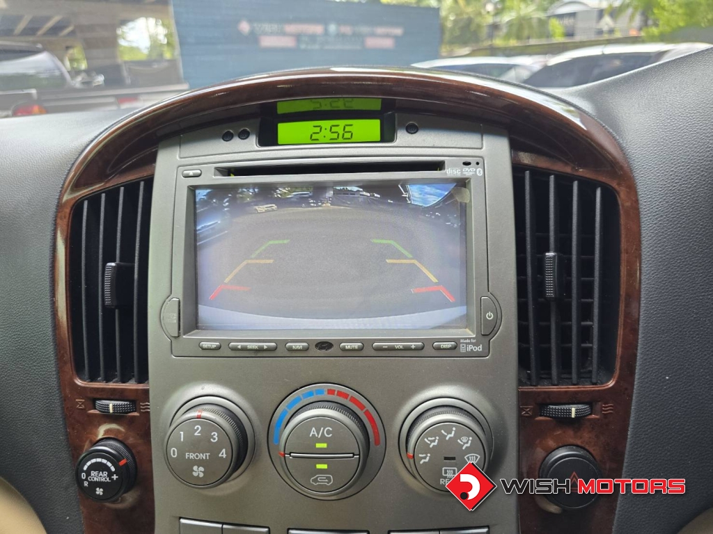 HYUNDAI GRAND STAREX [VIP] 2.5 CRDi VGT AT ปี 2011 #20 (L)