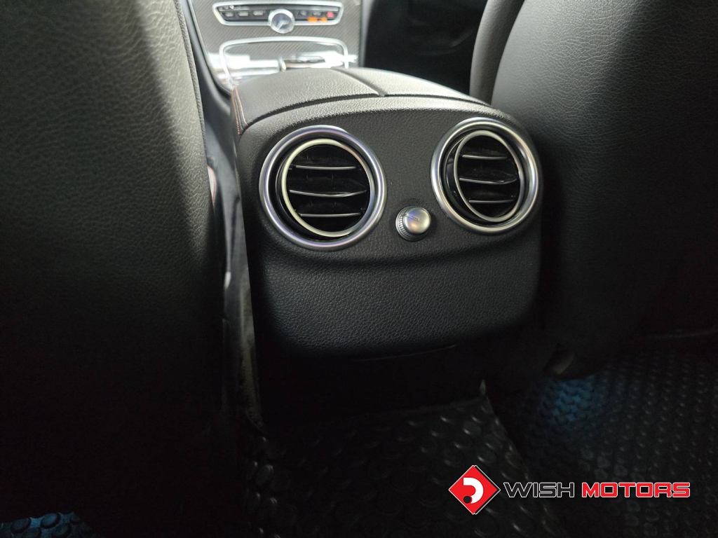 MERCEDES-BENZ C-CLASS C43 AMG AT ปี 2018 #12 (L)