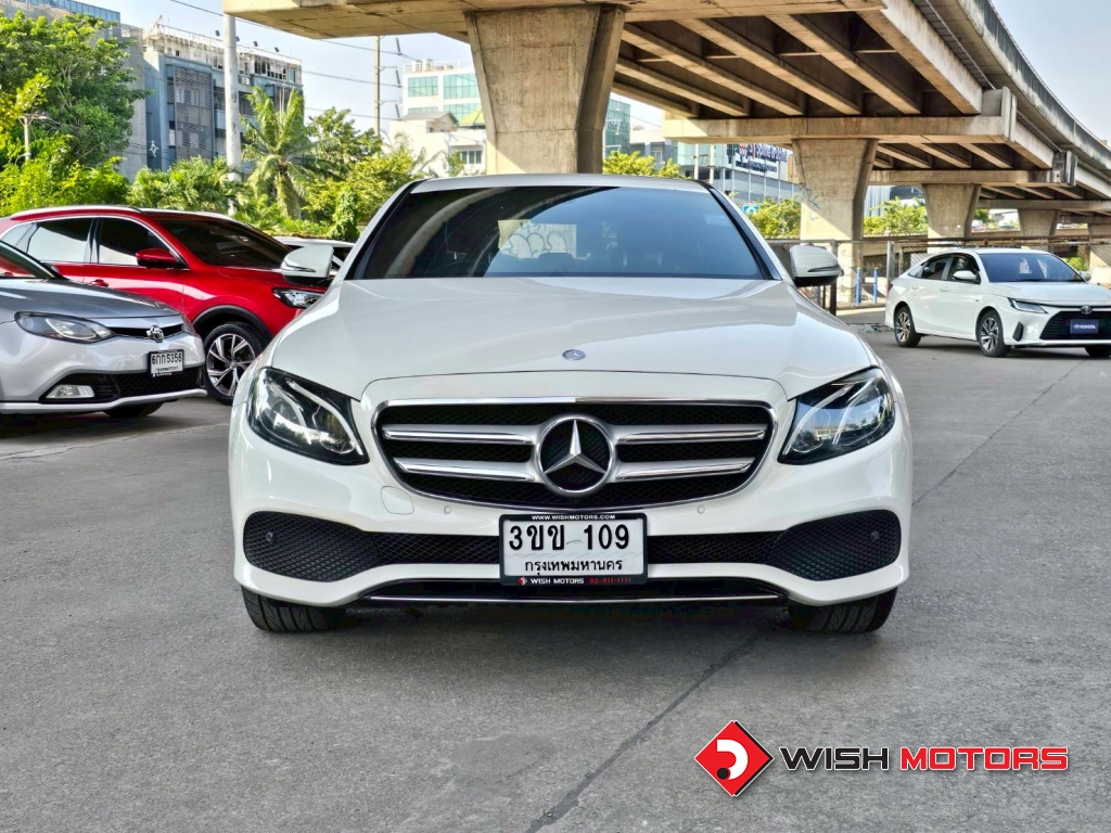 MERCEDES-BENZ E-CLASS E 350e AT ปี 2017 #2 (L)