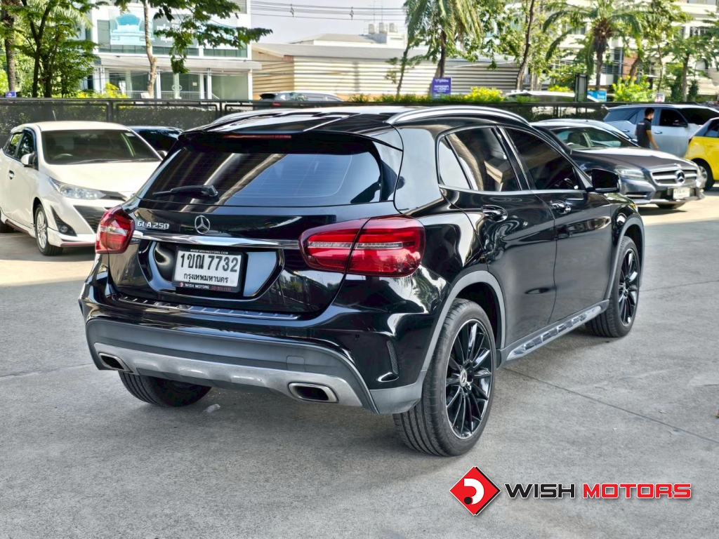MERCEDES-BENZ GLA-CLASS GLA 250 AT ปี 2017 #6 (L)