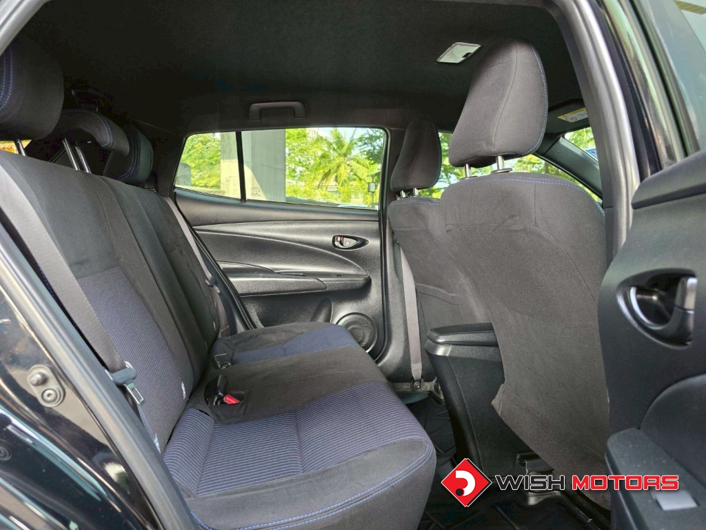 TOYOTA YARIS 1.2 Entry AT ปี 2020 #13 (L)