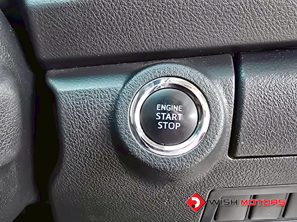 TOYOTA FORTUNER 2.4 LEADER V 4WD AT4WD. ปี 2018 #10 (L)