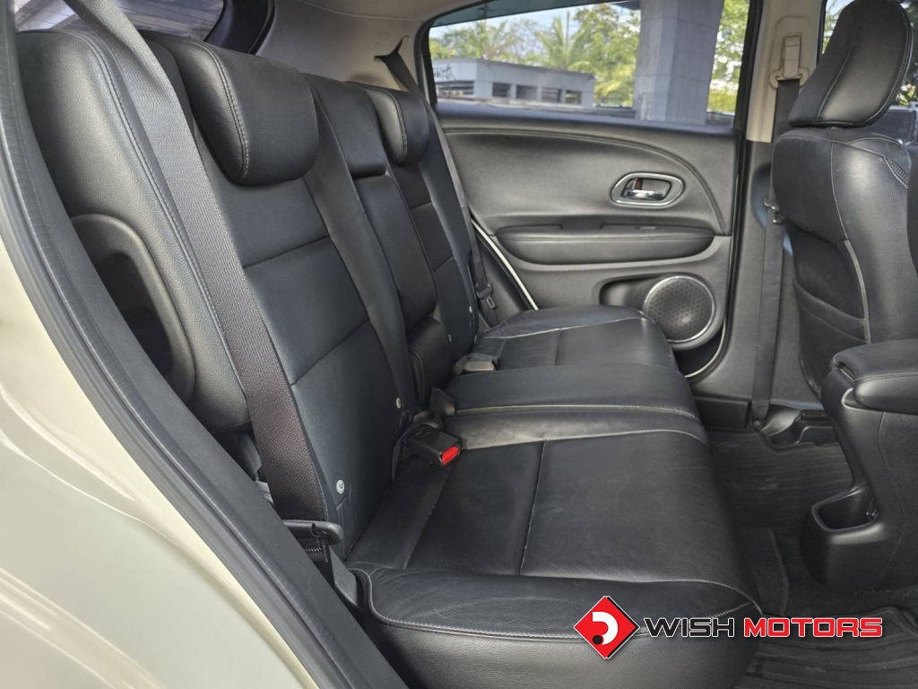 HONDA HR-V 1.8 E Limited AT ปี 2017 #11 (L)