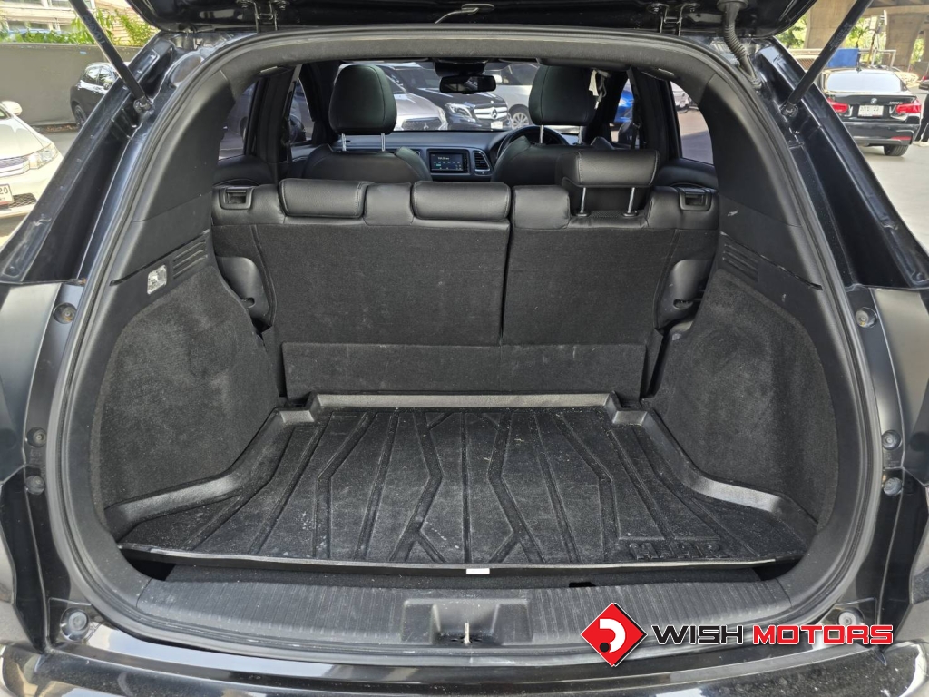 HONDA HR-V 1.8 RS AT ปี 2019 #8 (L)