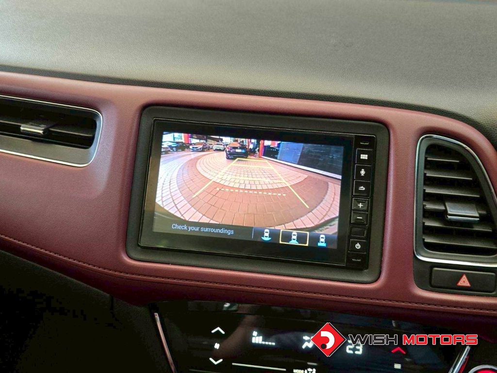 HONDA HR-V 1.8 RS AT ปี 2020 #7 (L)