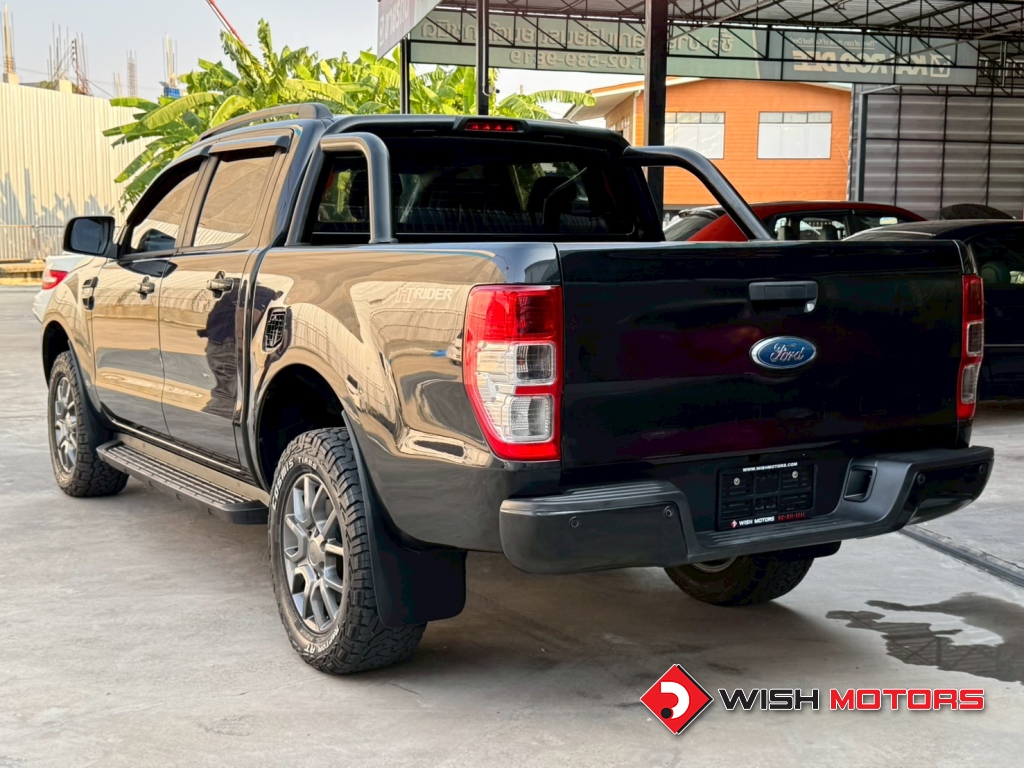 FORD RANGER (15-18) 4X4 2.2 XLT AT ปี 2017 #4 (L)