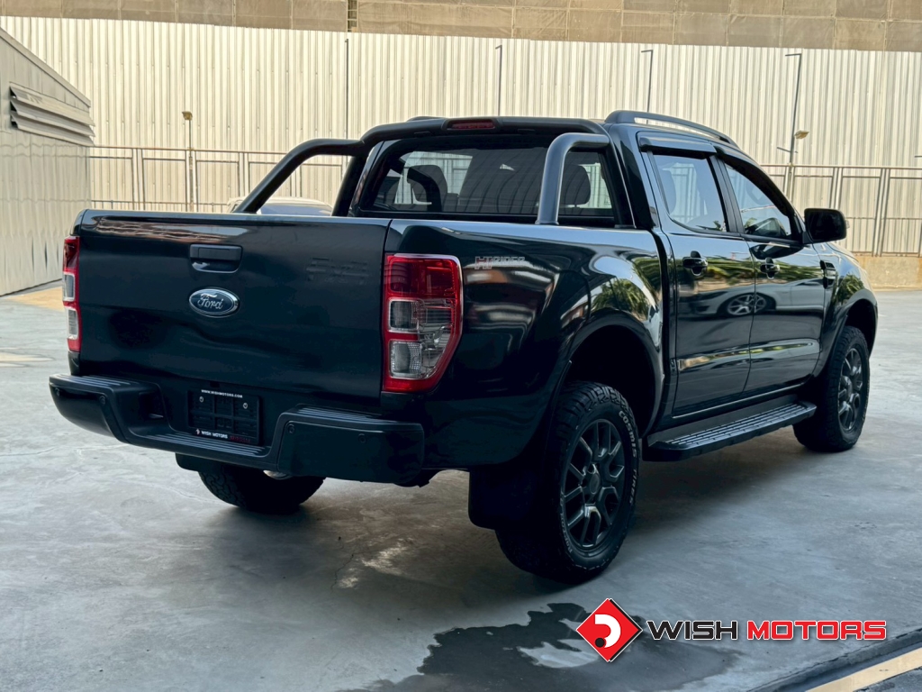 FORD RANGER (15-18) 4X4 2.2 XLT AT ปี 2017 #6 (L)