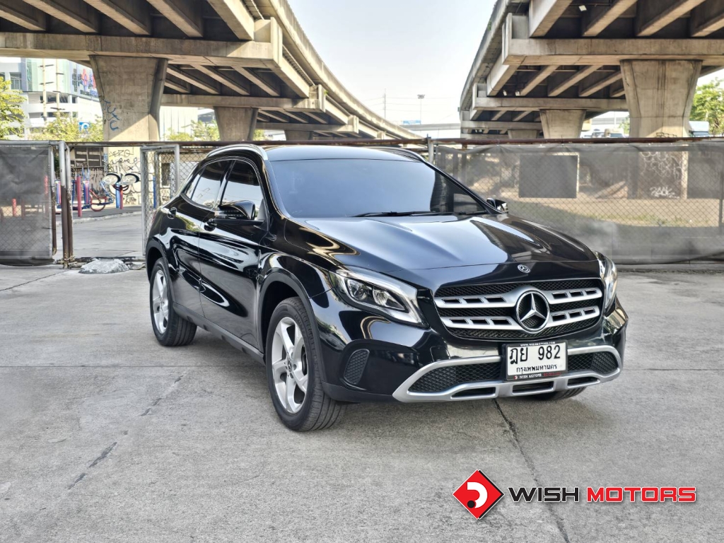 MERCEDES-BENZ GLA-CLASS GLA 200 AT ปี 2019 #1 (L)