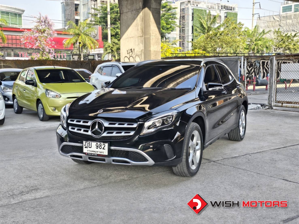 MERCEDES-BENZ GLA-CLASS GLA 200 AT ปี 2019 #3 (L)