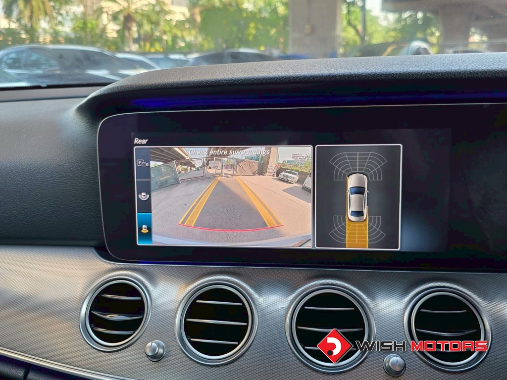 MERCEDES-BENZ E-CLASS E 350 e Avantgarde AT ปี 2019 #7 (L)