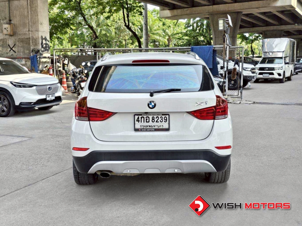 BMW X1 [sDrive] 18i AT ปี 2013 #5 (L)