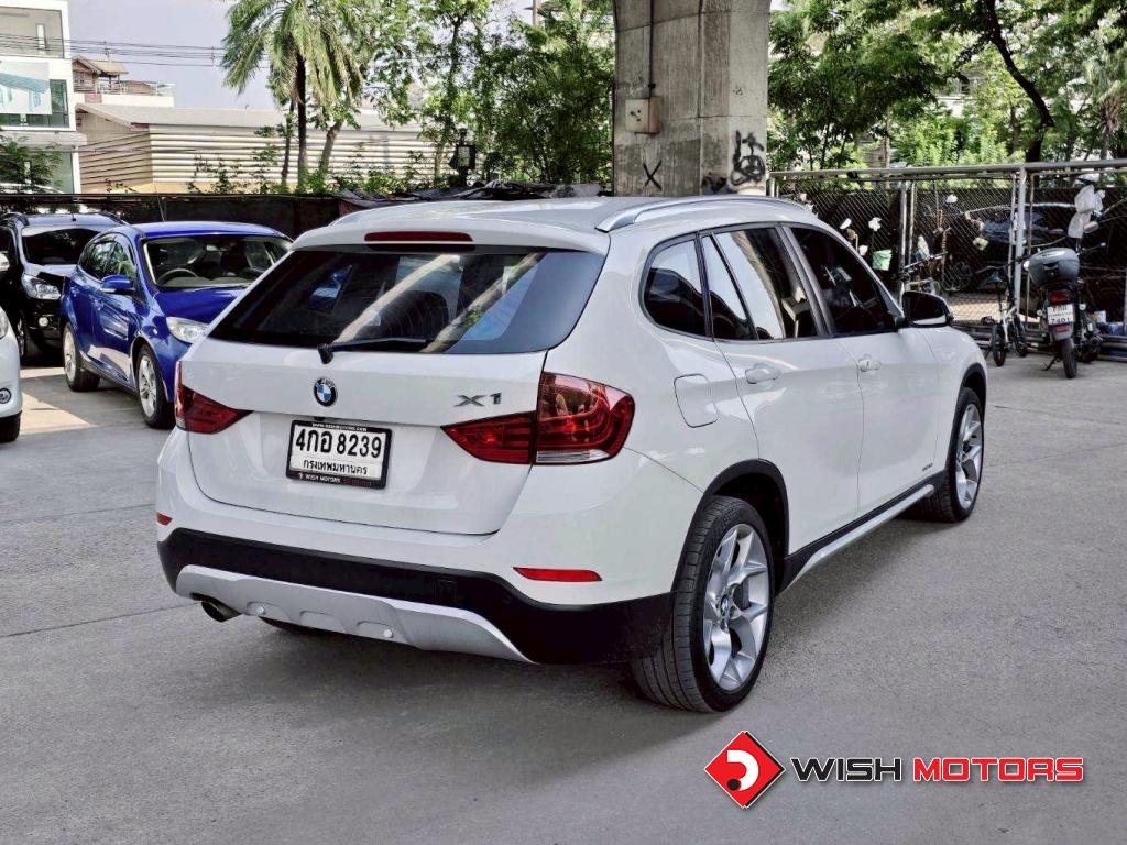 BMW X1 [sDrive] 18i AT ปี 2013 #6 (L)