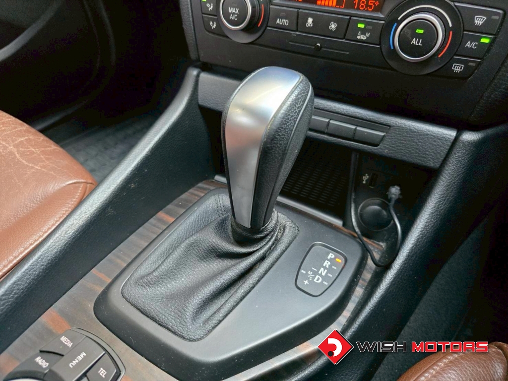 BMW X1 [sDrive] 18i AT ปี 2013 #10 (L)