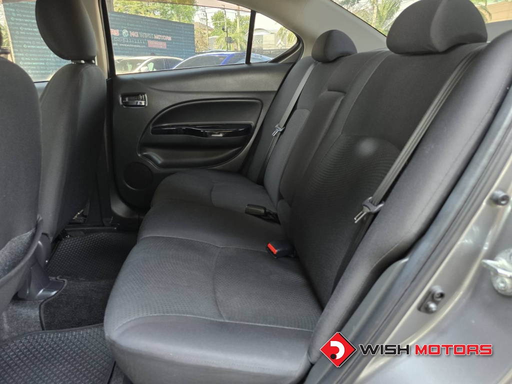 MITSUBISHI ATTRAGE 1.2 GLX AT ปี 2016 #15 (L)