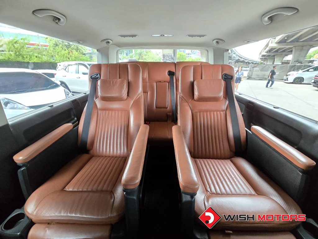 VOLKSWAGEN CARAVELLE 2.0 TDi AT ปี 2019 #17 (L)