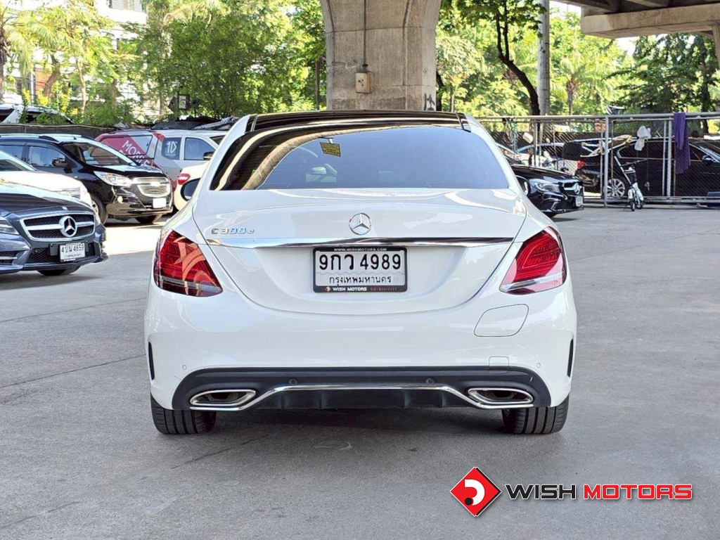MERCEDES-BENZ C-CLASS C 300e AMG Dynamic AT ปี 2020 #5 (L)