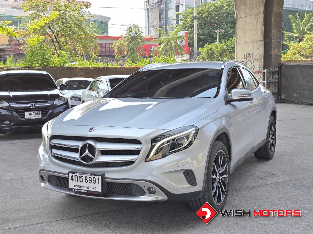 MERCEDES-BENZ GLA-CLASS GLA 200 AT ปี 2015 #3 (L)