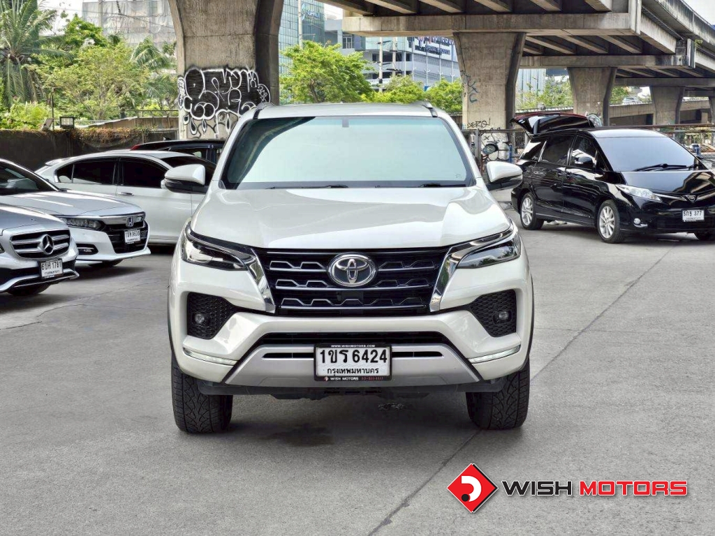 TOYOTA FORTUNER 2.4 [V] AT ปี 2021 #2 (L)