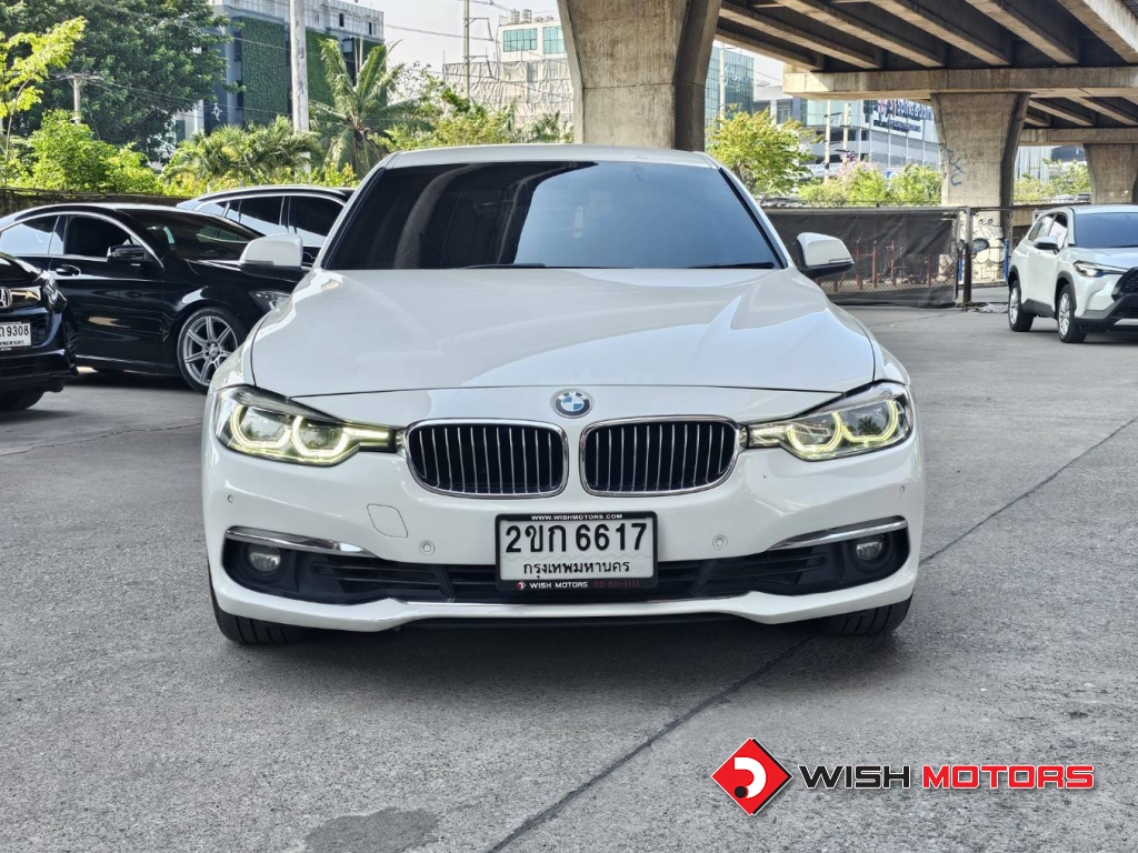 BMW SERIES 3 320i AT ปี 2015 #2 (L)