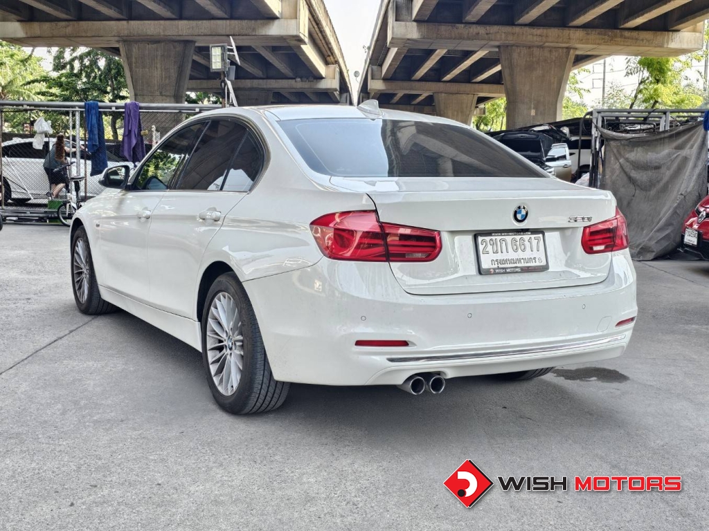 BMW SERIES 3 320i AT ปี 2015 #4 (L)