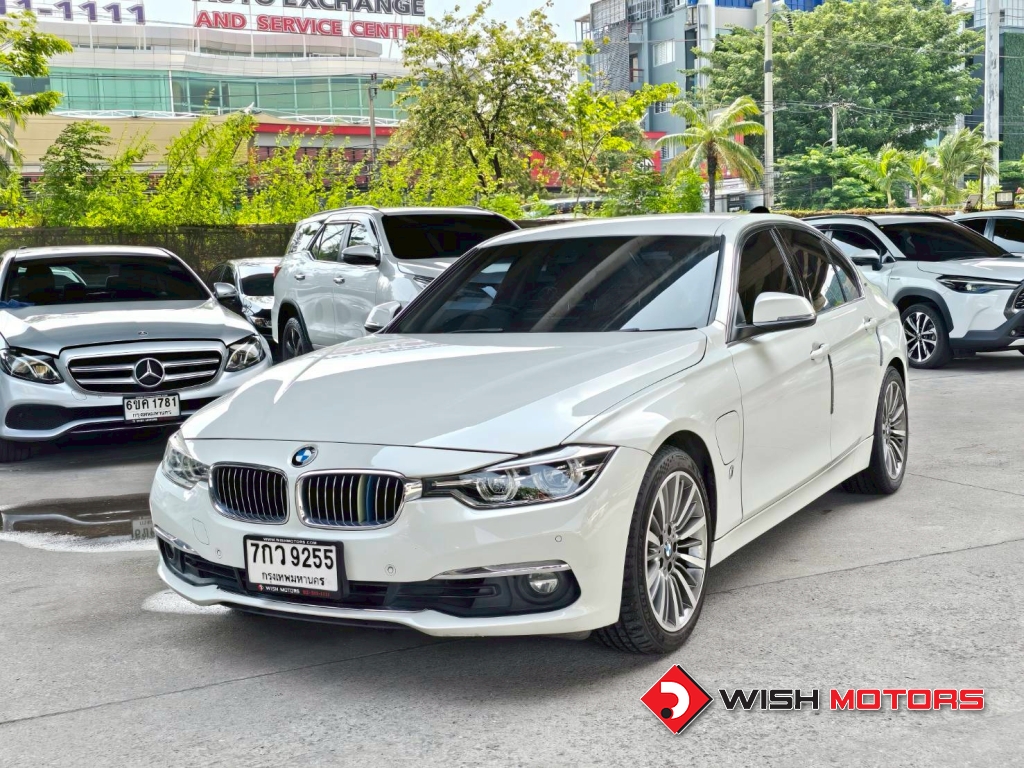 BMW SERIES 3 330e AT ปี 2018 #3 (L)