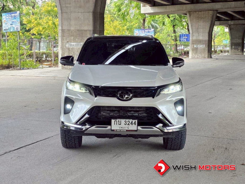TOYOTA FORTUNER 2.4 Legender AT ปี 2026 #2 (L)