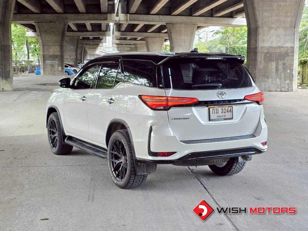 TOYOTA FORTUNER 2.4 Legender AT ปี 2026 #4 (L)