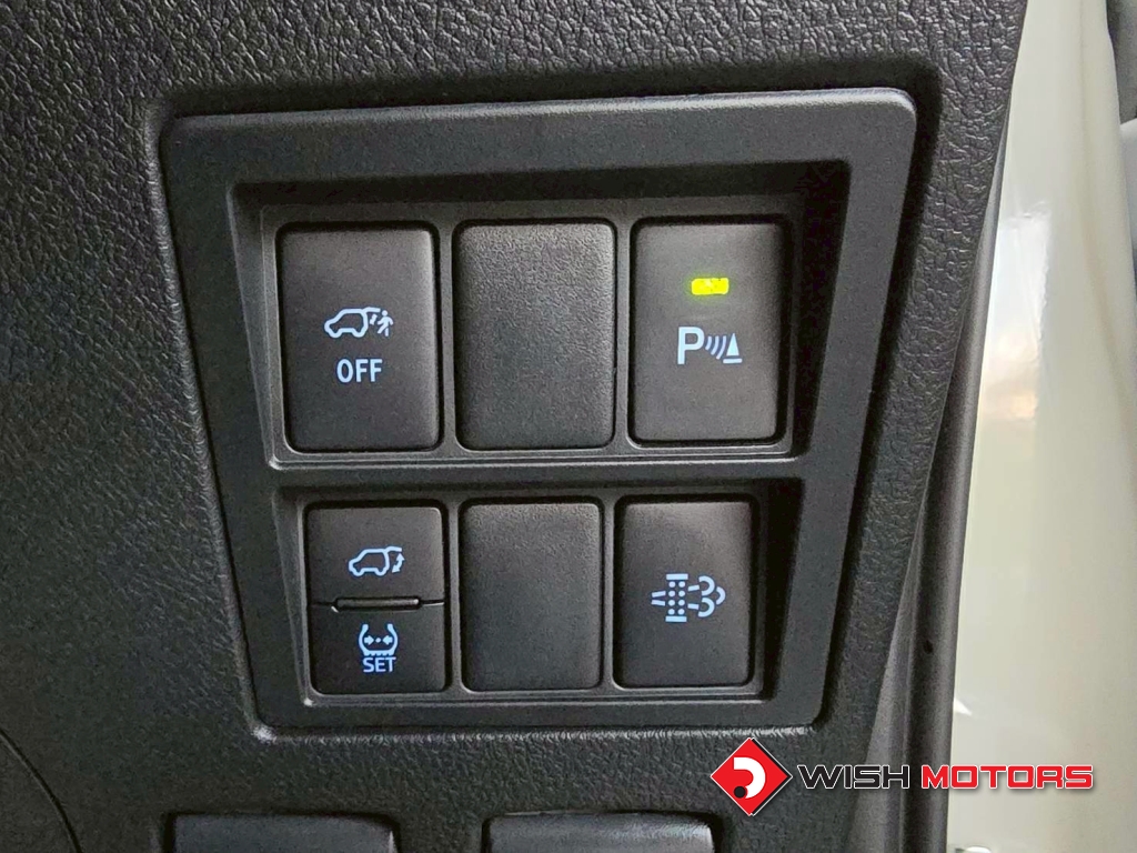 TOYOTA FORTUNER 2.4 Legender AT ปี 2026 #8 (L)